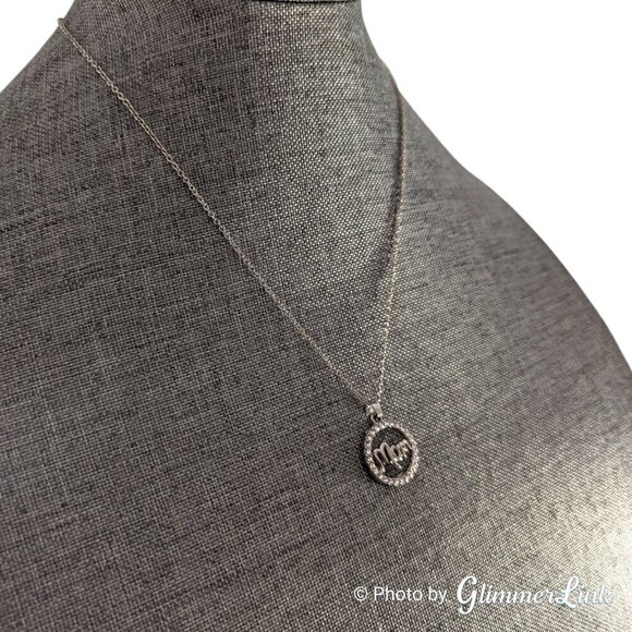 Mothers Day Round Pave Mom Halo Silver Tone Necklace - Picture 2 of 9